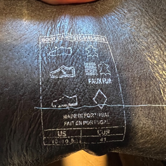 Taos red boot camp barely worn - Picture 6 of 6